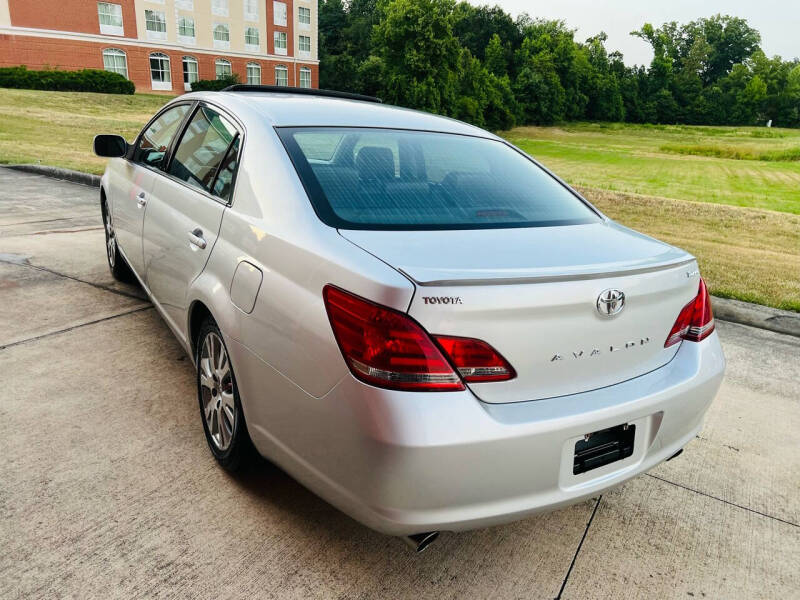 2008 Toyota Avalon Touring photo 15