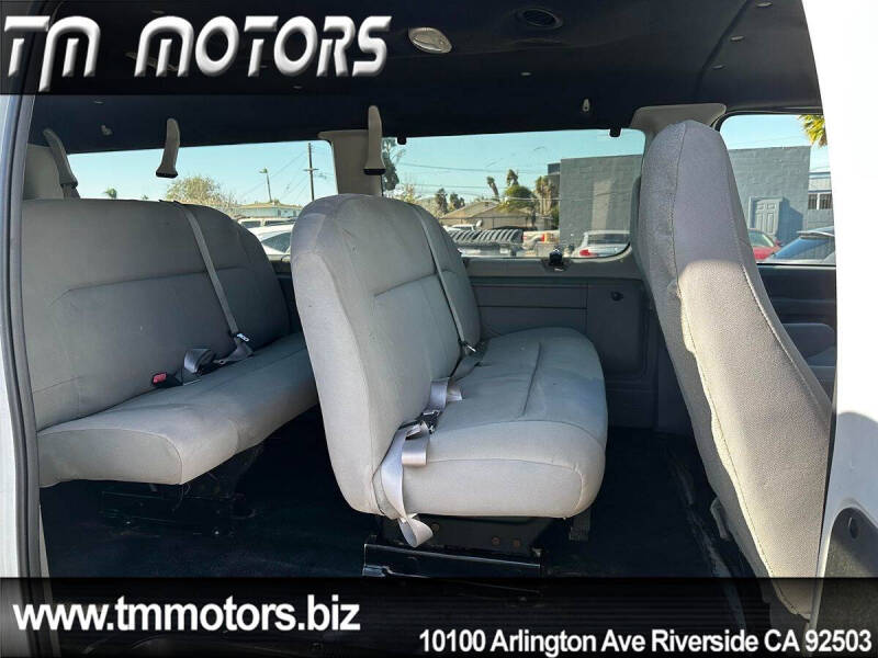 2008 Ford E-Series E-350 SD XLT