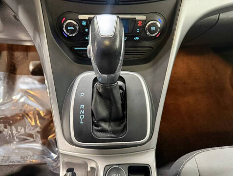 2013 Ford C-MAX Hybrid SE