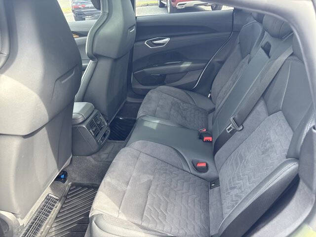 2023 Audi e-tron GT quattro Prestige