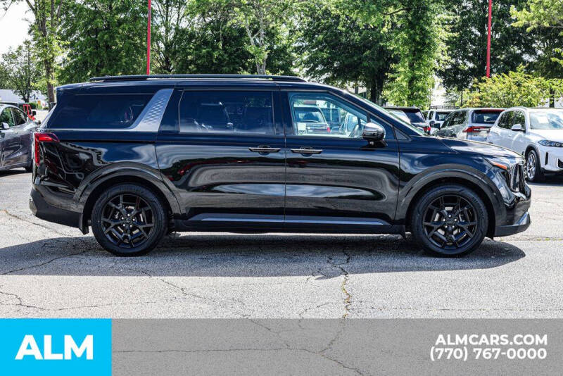2025 Kia Carnival SX