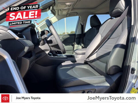 2025 Toyota RAV4 Hybrid XLE Premium