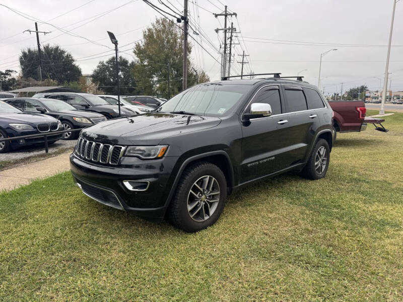 2017 Jeep Grand Cherokee Limited's photo