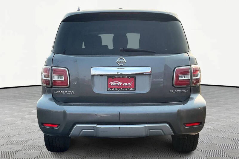 2017 Nissan Armada Platinum