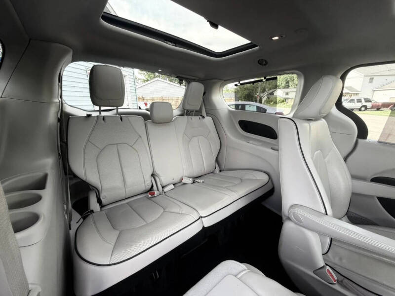 2019 Chrysler Pacifica Hybrid