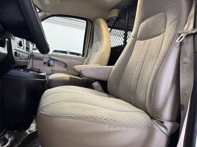 2011 Chevrolet Express 2500