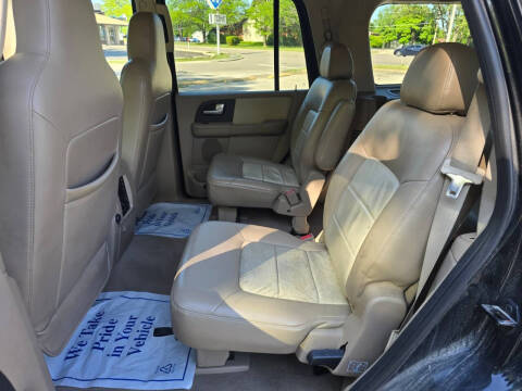2004 Ford Expedition Eddie Bauer
