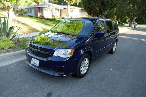 2013 Dodge Grand Caravan for sale at Altadena Auto Center in Altadena CA