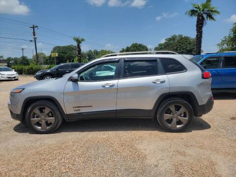 2017 Jeep Cherokee for sale at City Auto Sales in Brazoria TX