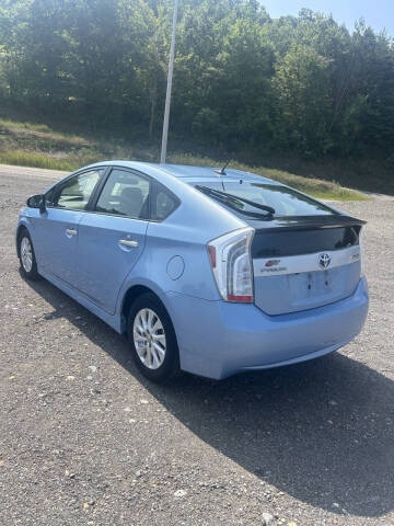 2012 Toyota Prius Plug-in Hybrid