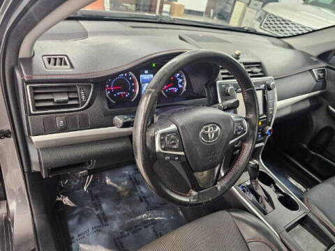 2016 Toyota Camry SE