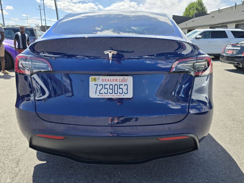 2023 Tesla Model Y Long Range