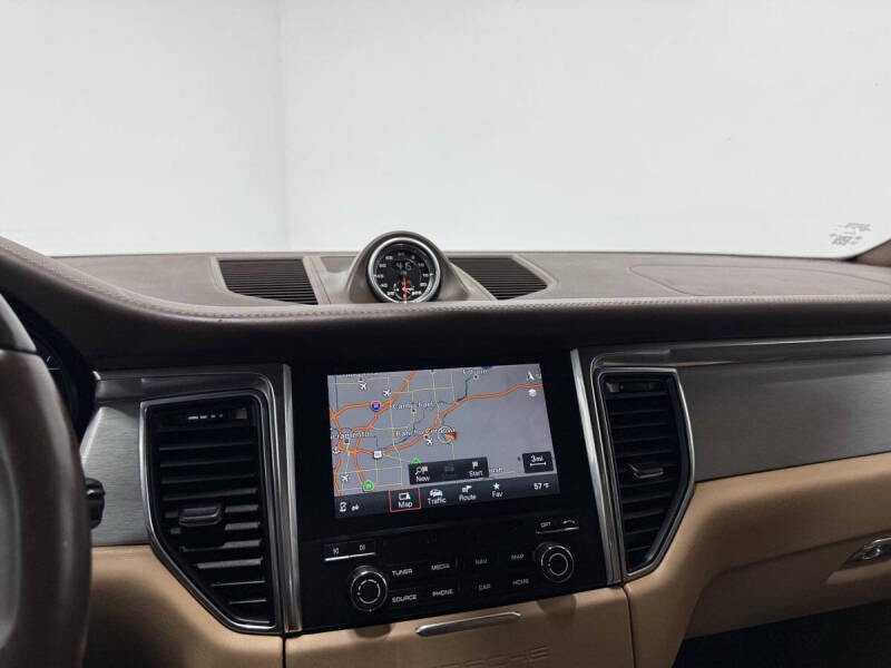 2017 Porsche Macan GTS