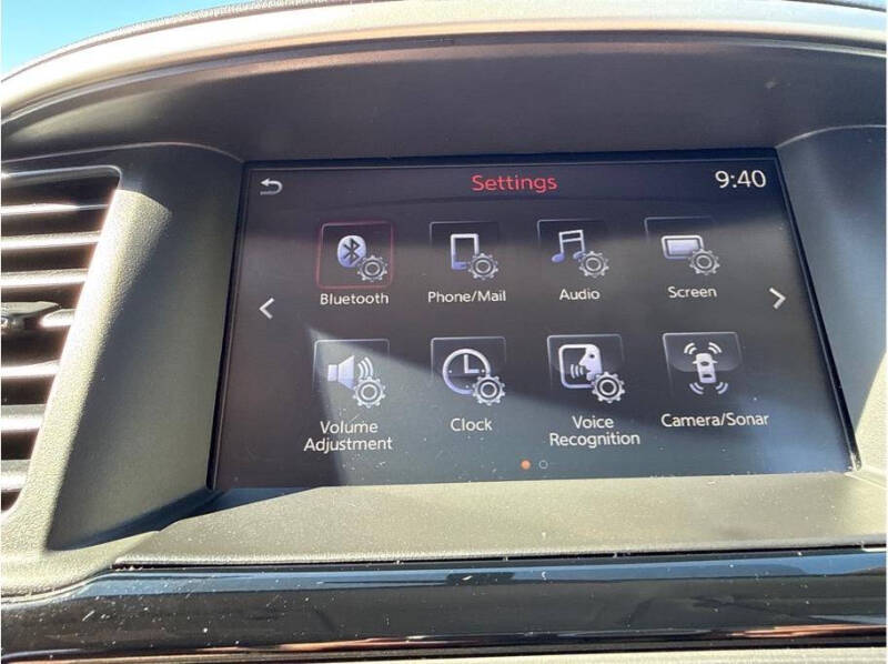 2020 Nissan Pathfinder S