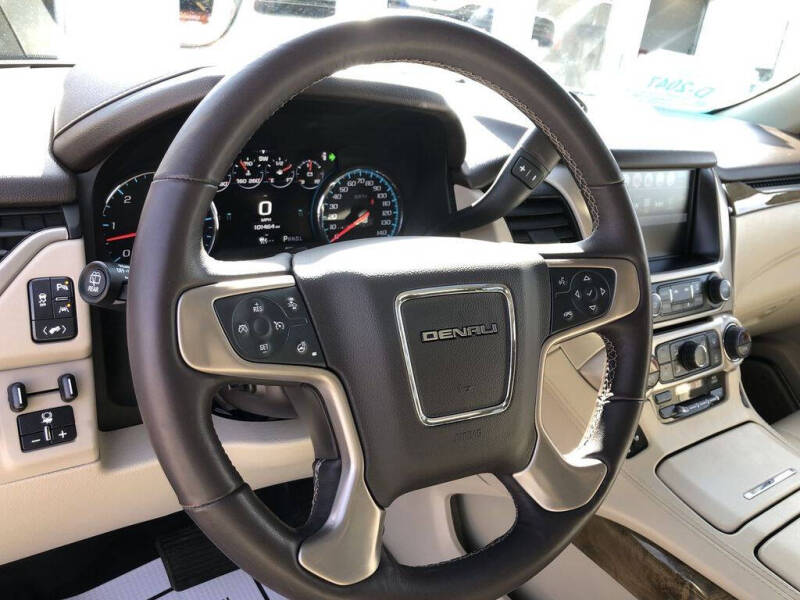 2017 GMC Yukon Denali