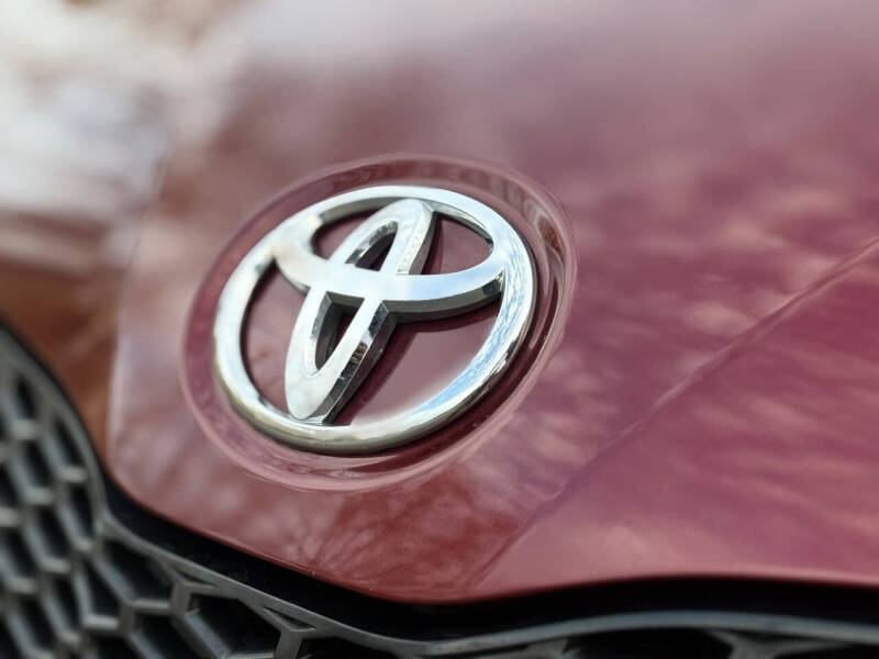 2017 Toyota Sienna SE Premium 8-Passenger