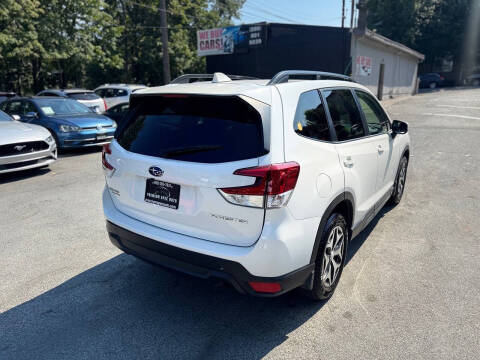 2020 Subaru Forester Premium