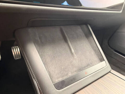 2022 Tesla Model S