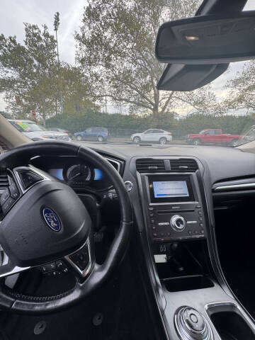 2019 Ford Fusion Energi Titanium