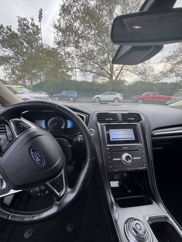 2019 Ford Fusion Energi Titanium