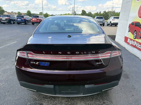 2017 Lincoln MKZ Select
