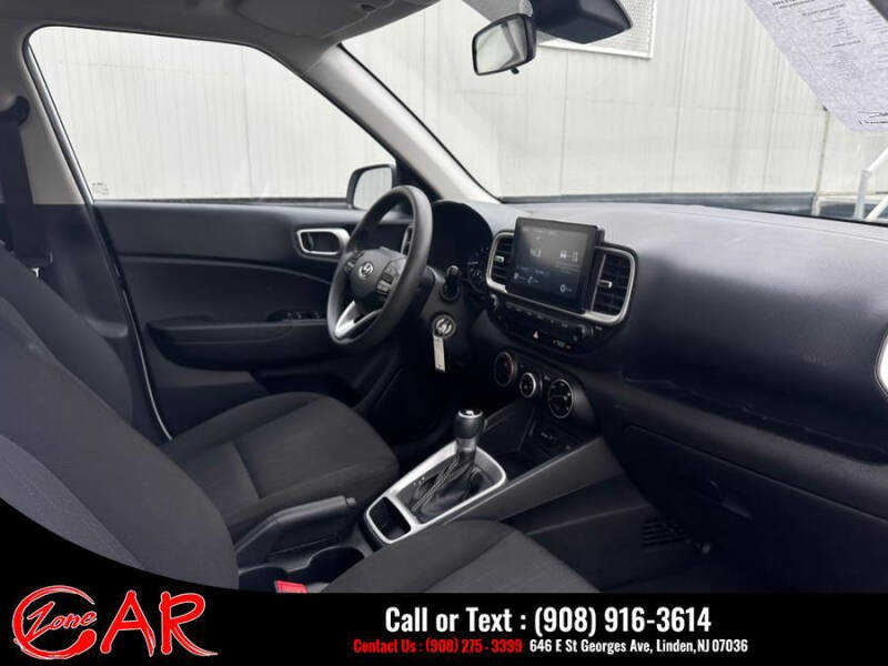 2021 Hyundai Venue SE