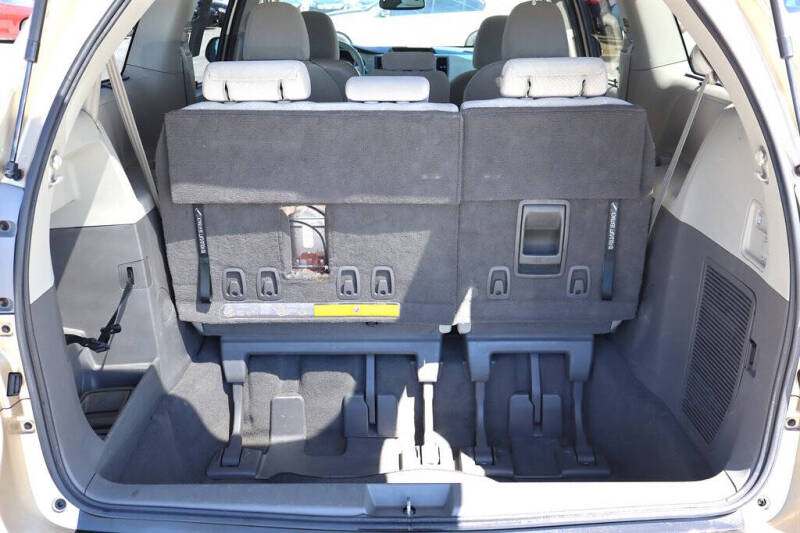 2011 Toyota Sienna