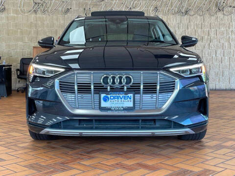 2019 Audi e-tron quattro Premium Plus