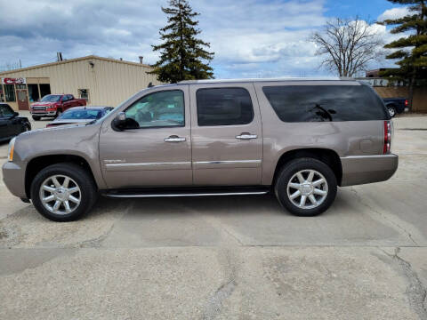 2014 GMC Yukon XL for sale at Chuck's Sheridan Auto in Mount Pleasant WI