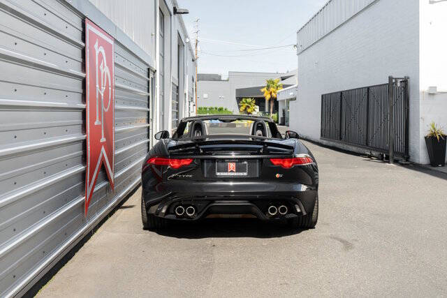 2014 Jaguar F-TYPE V8 S