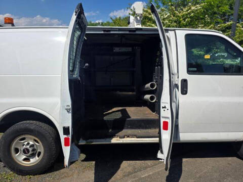 2018 GMC Savana 2500