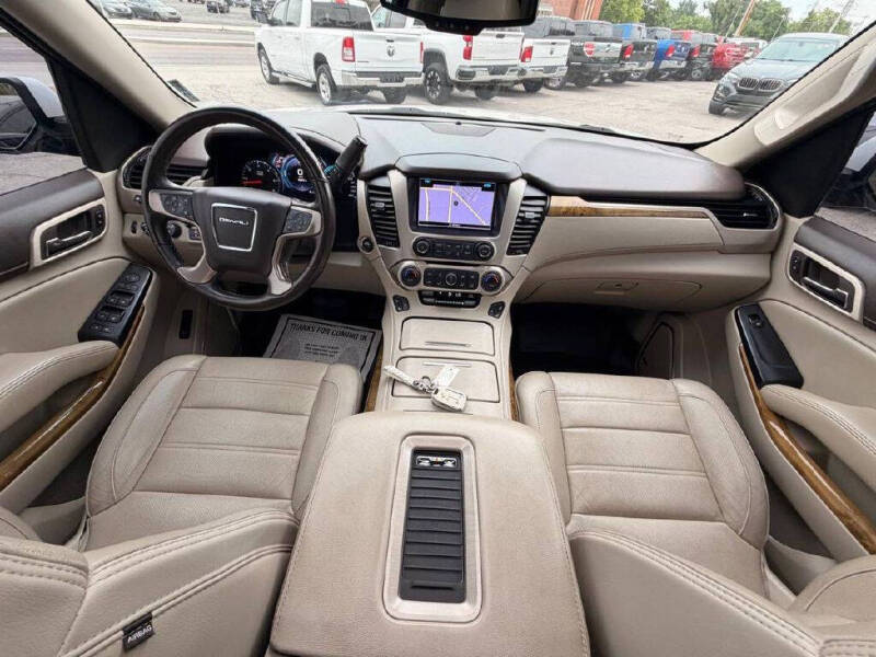2017 GMC Yukon Denali