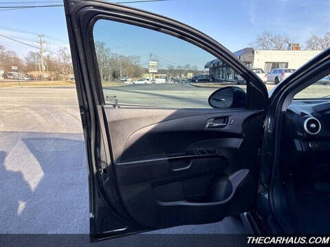 2020 Chevrolet Sonic LT