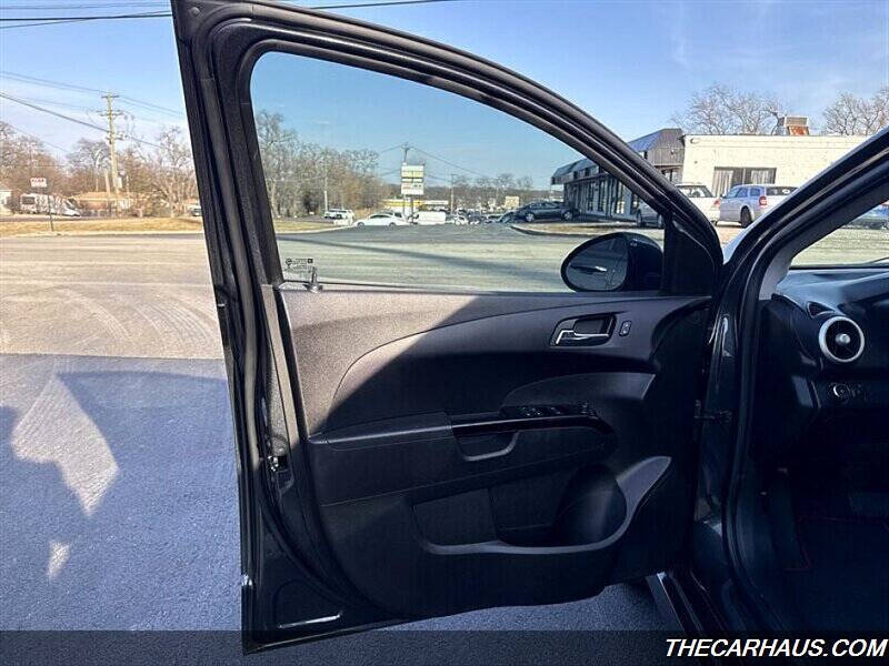 2020 Chevrolet Sonic LT