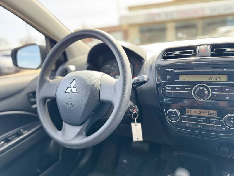 2015 Mitsubishi Mirage DE