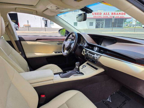 2016 Lexus ES 350