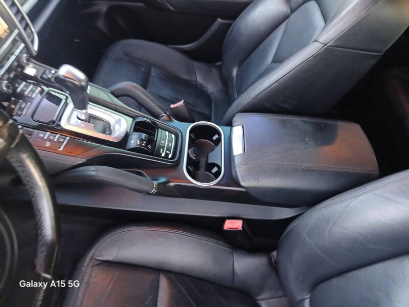 2011 Porsche Cayenne Tiptronic