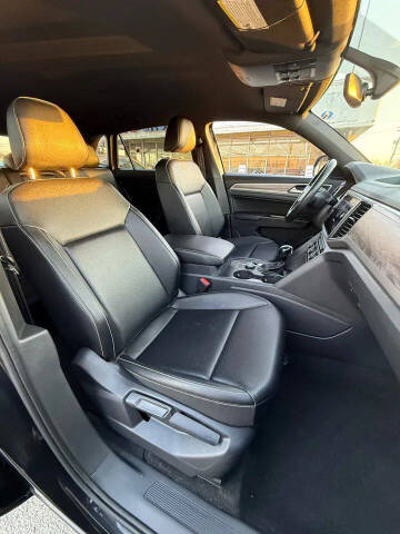 2020 Volkswagen Atlas Cross Sport SE 4Motion