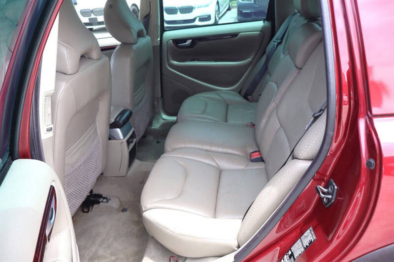 2004 Volvo XC70