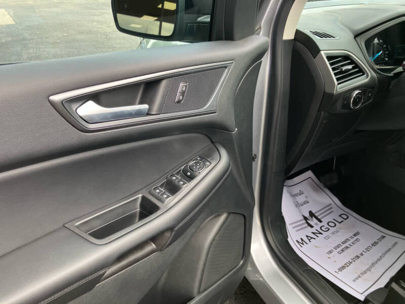 2023 Ford Edge SE