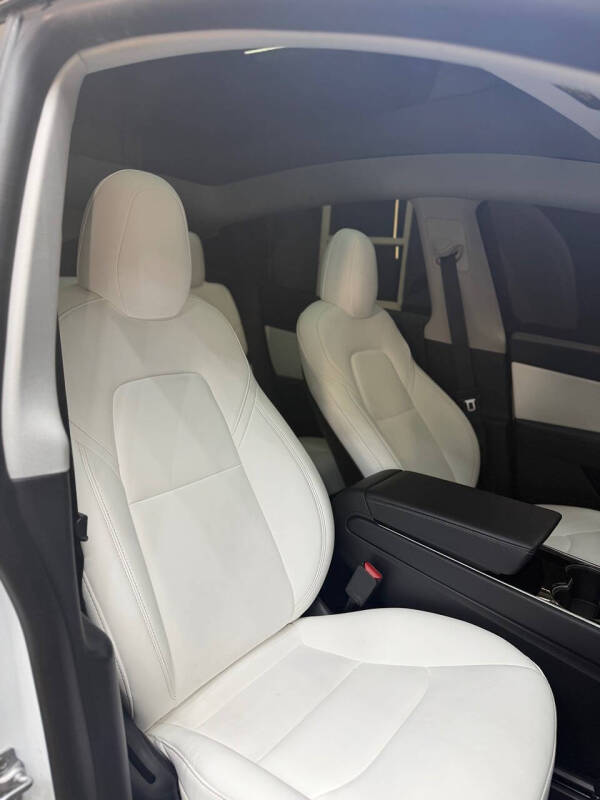 2020 Tesla Model Y Performance