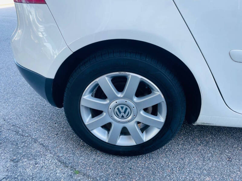 2009 Volkswagen Rabbit S