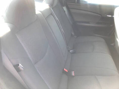 2012 Dodge Avenger SE