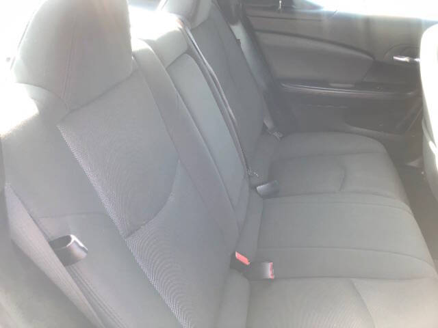 2012 Dodge Avenger SE