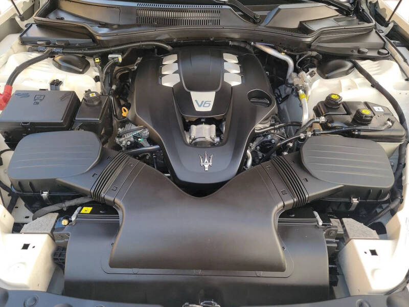 2017 Maserati Ghibli