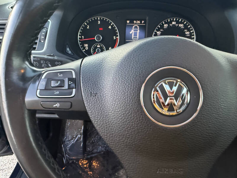 2014 Volkswagen Passat 2.0L TDI SEL Premium