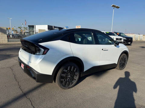2026 Nissan LEAF Platinum+