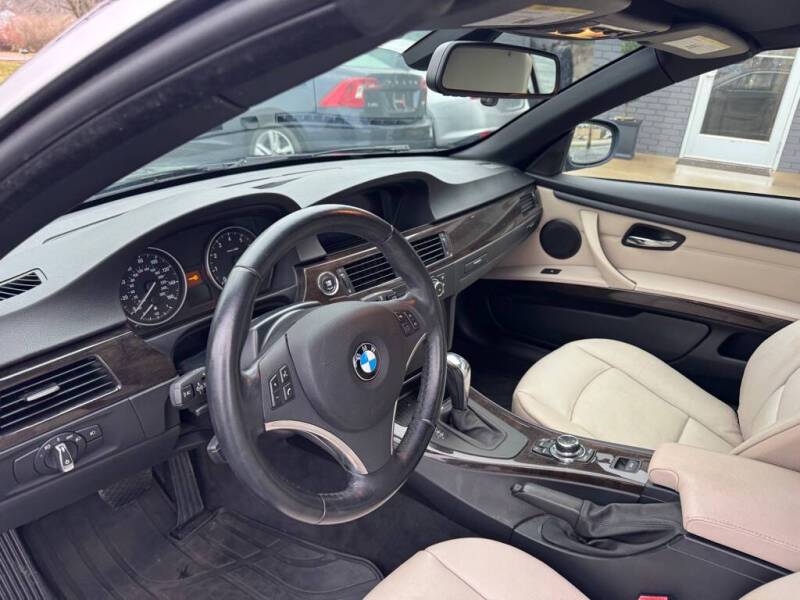 2012 BMW 3 Series 328i