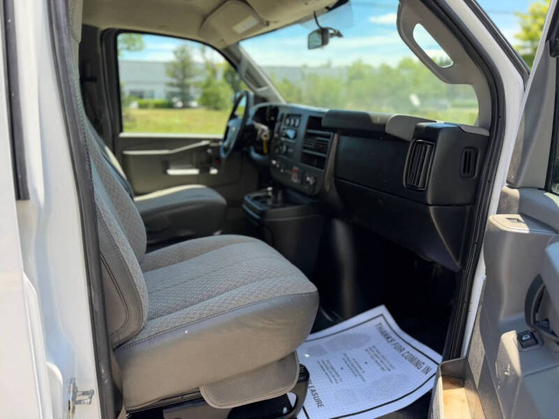 2016 Chevrolet Express 2500