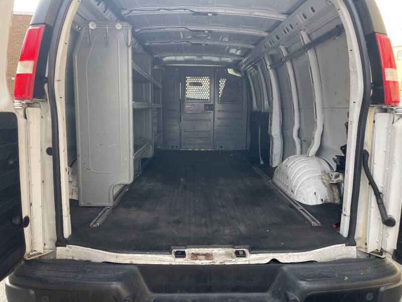 2018 GMC Savana 2500